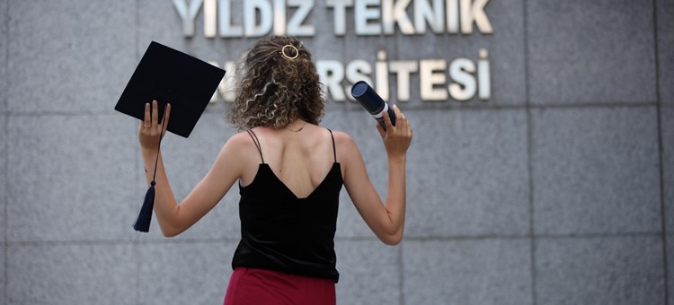Üniversiteli Mezun Olmadan Önce Yapman Gerekenler Var